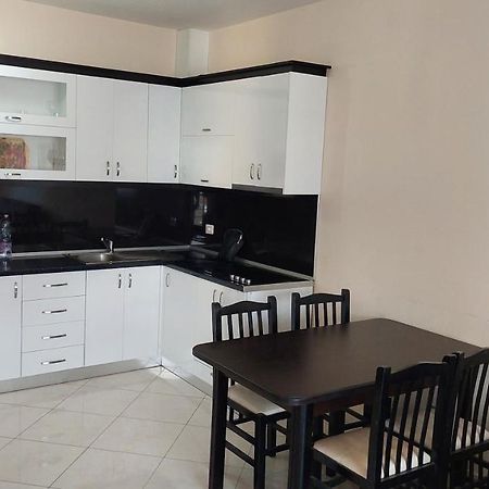 Sweetview 2-Bedroom Apartment With 3 Balcony Seaview Vlorë Extérieur photo