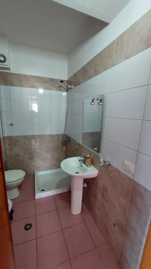 Sweetview 2-Bedroom Apartment With 3 Balcony Seaview Vlorë Extérieur photo