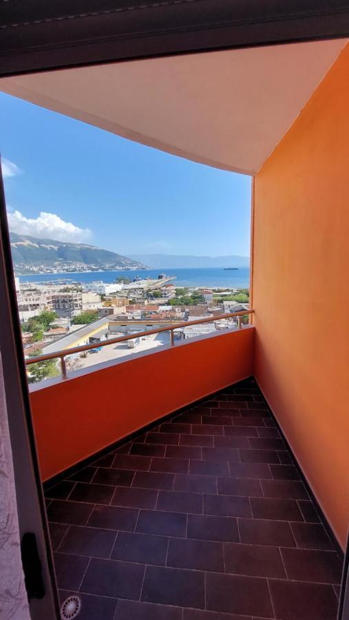 Sweetview 2-Bedroom Apartment With 3 Balcony Seaview Vlorë Extérieur photo